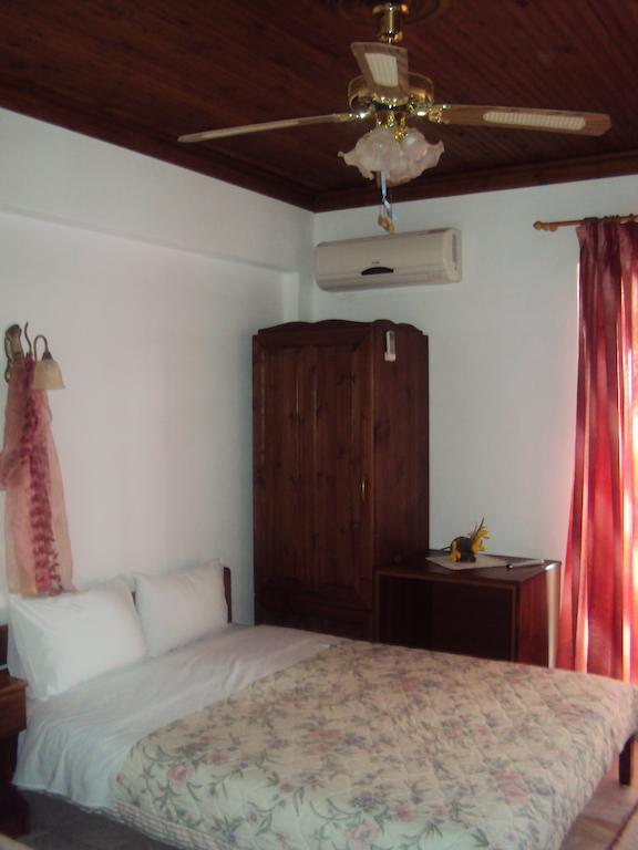 Rapsáni Vassilis Guesthouse חדר תמונה